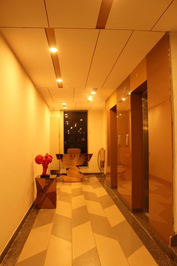 Zip By Spree Hotels Surat Dış mekan fotoğraf